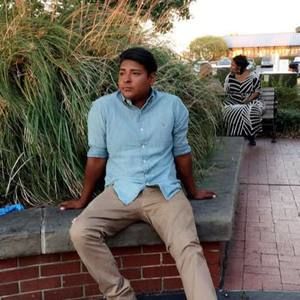 Meet your Posher, Gerardo